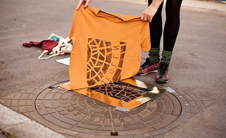 A t-shirt brand creating prints on the street