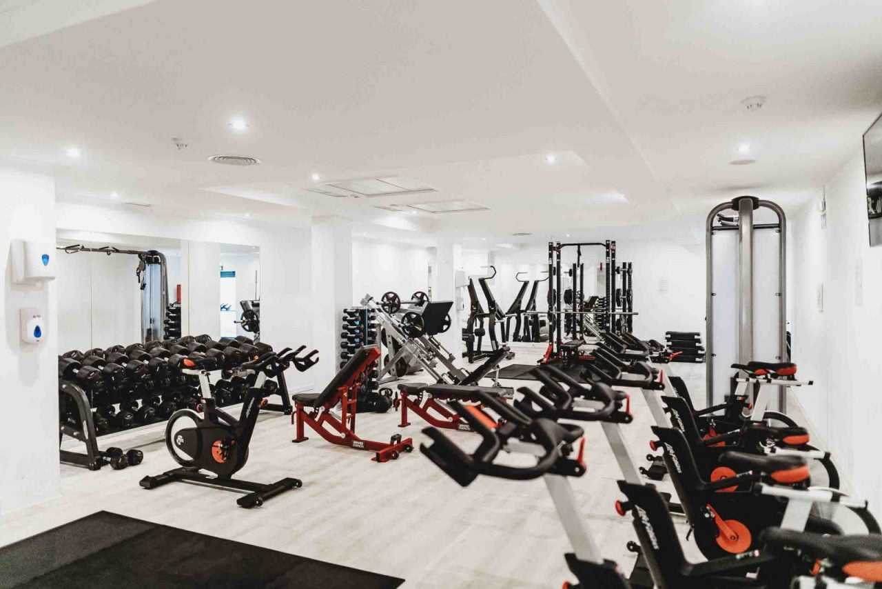 how to open a gym with no investment
